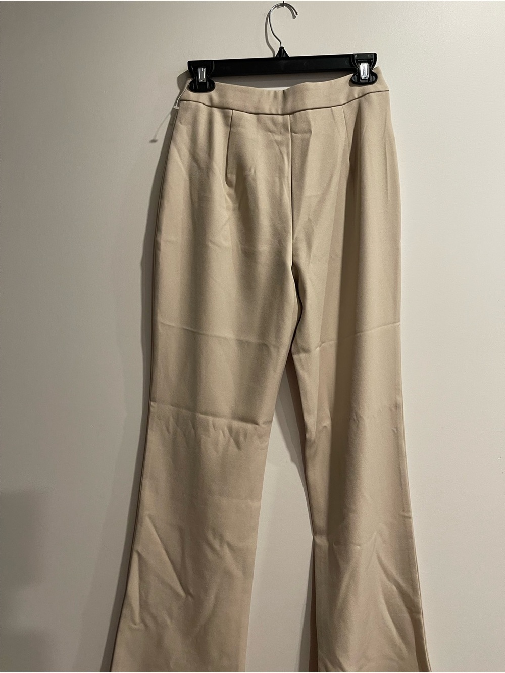 Women's Cream Flare Dress Pants prettylittlething NWT - Picture 14 of 16